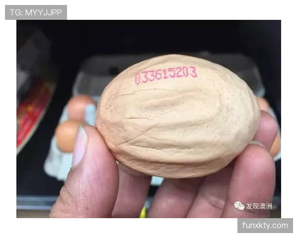 吴向东训练完直接去超市抢打折鸡蛋？